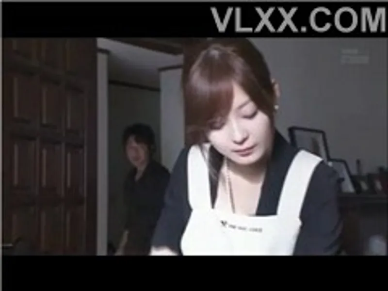 Gã chồng đi công tác, vợ ở nhà bị bồ của chị gái cưỡng hiếp