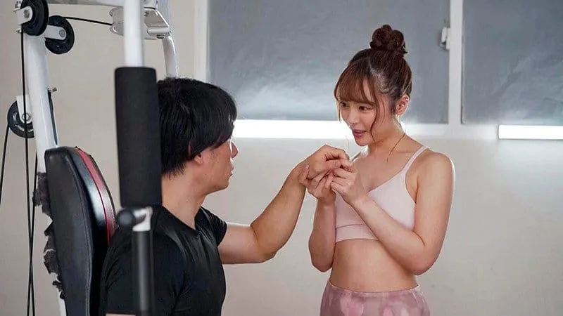 Nữ huấn luyện viên gym và anh ccủ khoải học viên trúng độc đắc vl